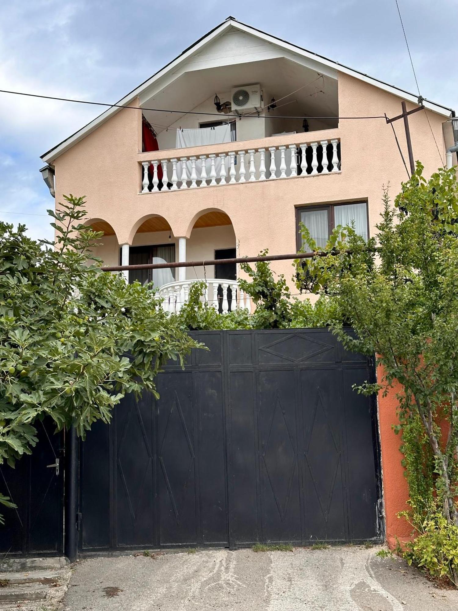 Family Guesthouse - Macharashvili Tiflis Exterior foto